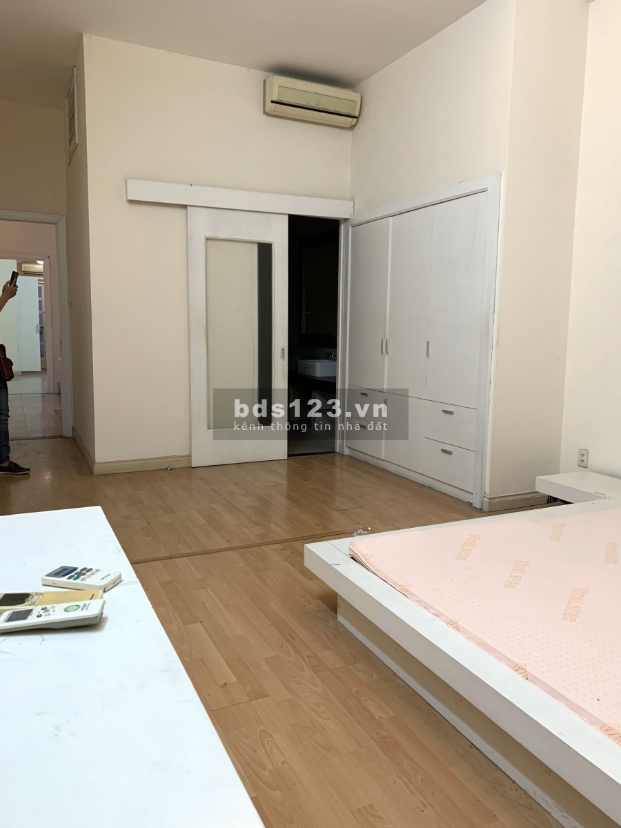 Nhà D1 4x19m, 1 trệt 2 lầu 3 phòng ngủ, 4wc, 23tr/th, hỗ trợ năm đầu cho khách.
