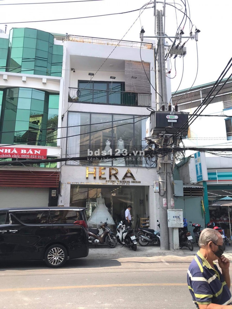 Cho thuê Nhà NC Mặt tiền Huỳnh Văn Bánh, P.14, Q.Phú Nhuận. ngang 6m, 45tr.