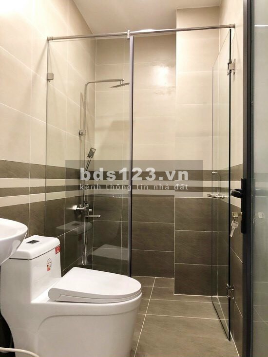 Bán nhà mặt tiền đường 41 P.Tân Quy dt 4x18m,2.5 lầu,giá 12 tỷ