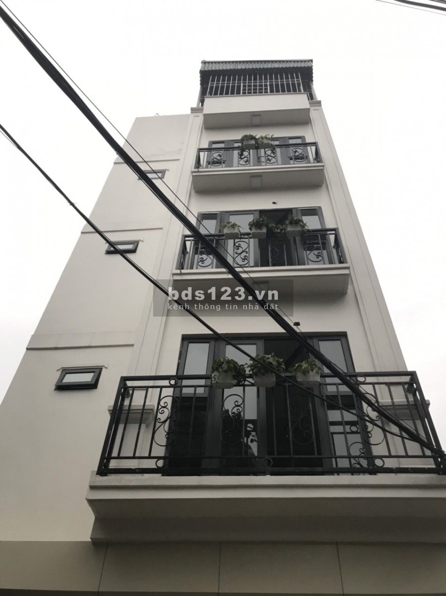 Nhà Phân Lô, Liền Kề Sát Vinhome Riverside giá quá đẹp 2.5 Tỷ