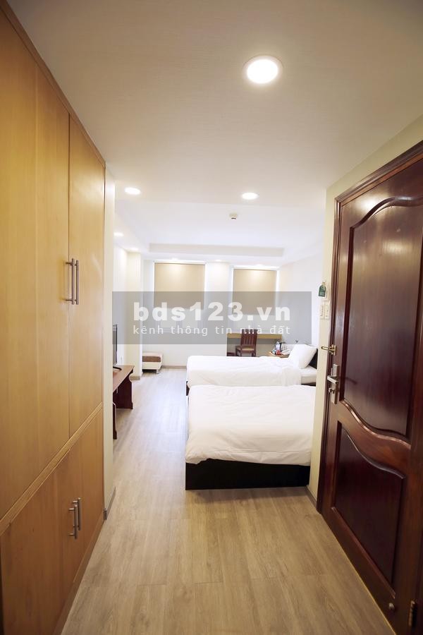 Cho thuê Khách sạn Đường Đông Du, P.Bến Nghé, Q1. DT: 7 x 19m, 1 hầm, 9 lầu, 36 phòng