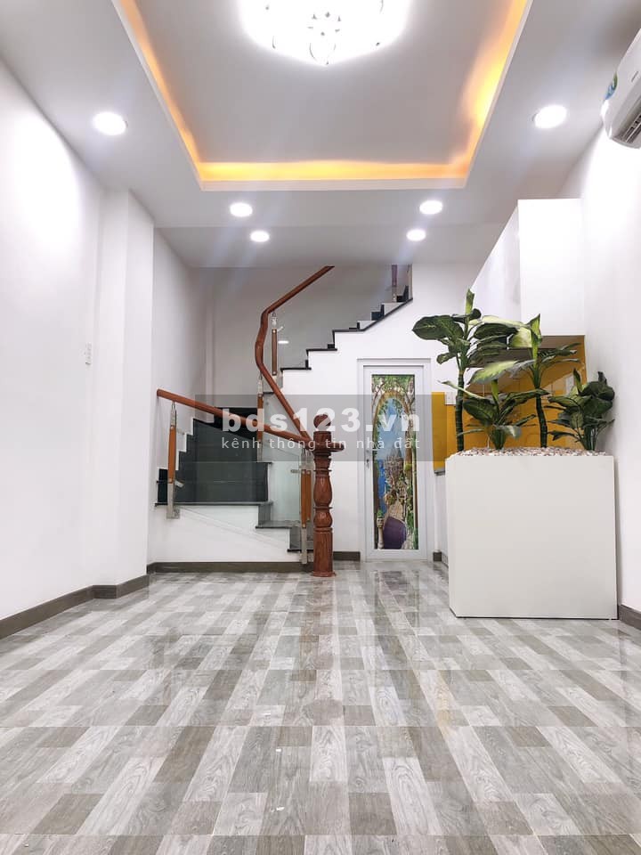 Vách vali ở ngay nhà mới 100%,Nguyễn Văn Đậu ,DT 3.2x8m, 0903428326