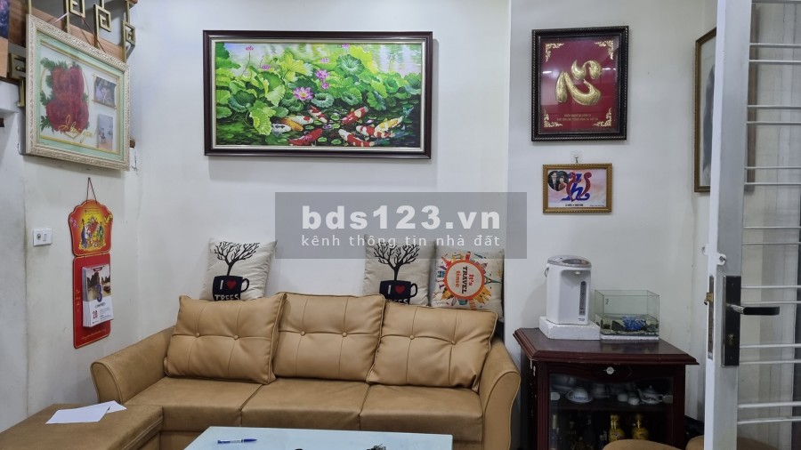Bán nhà Trương Định, DIỆN TÍCH TO GIÁ TIỀN NHỎ, 42m2 3T. MT 4,3m, giá 2.75 tỷ