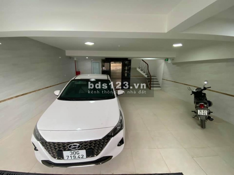 Bán tòa nhà mặt phố Khuất Duy Tiến, 83m2, 9 Tầng, 7.2m mặt tiền, 42 Tỷ, LH 0839844444