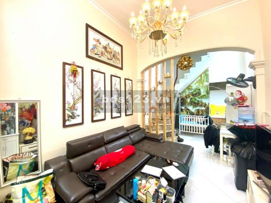 BÁN ĐẤT BỒ ĐỀ TẶNG NHÀ 50M RA Ô TÔ 100M RA HỒ BỒ ĐỀ 36m2, 3 tầng, 3m mặt, GIÁ CHỈ 2.65 TỶ