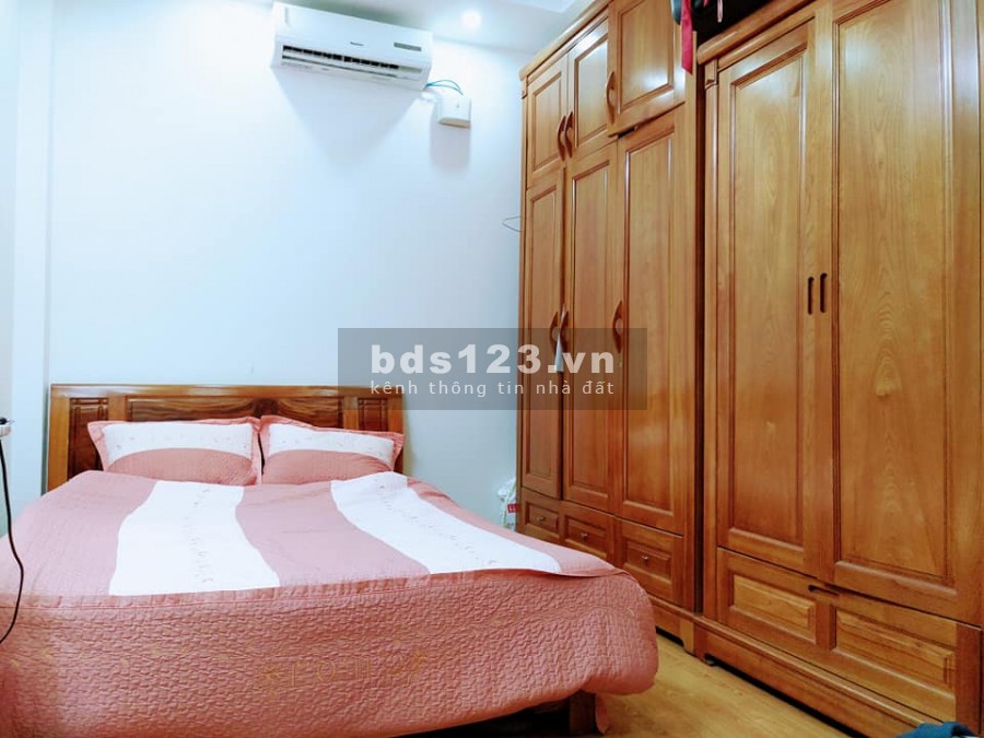 Siêu Hiếm Ngã Tư Sở 30m/5 tầng Ô TÔ vào nhà chỉ 3.8 tỷ