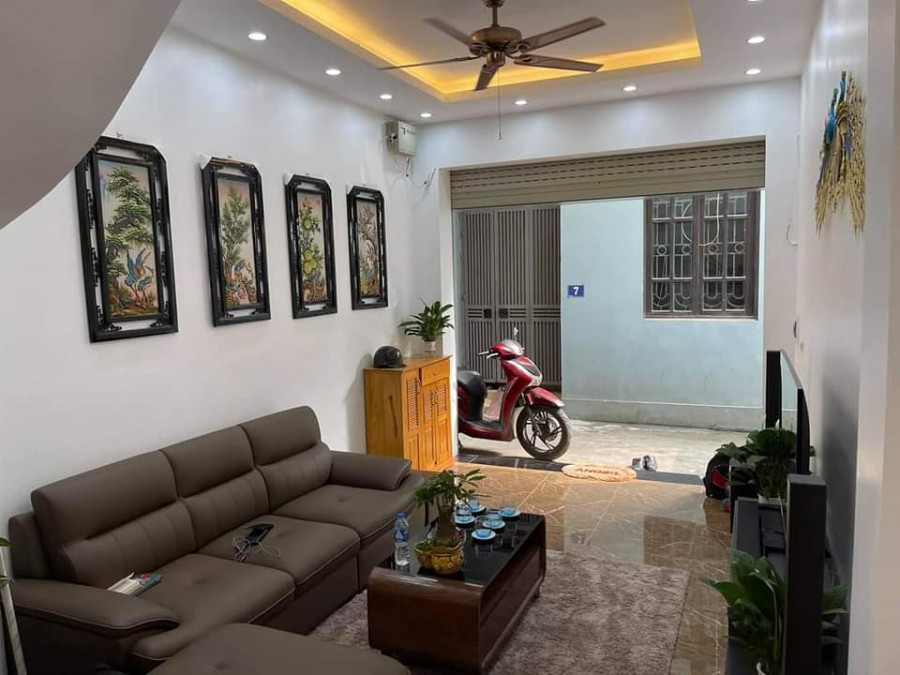 Nhà Mới Đẹp Mỹ Đình 40m x 5 Tầng Chỉ 3.95 Tỷ.
