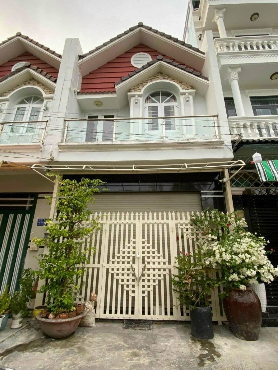 BÁN NHÀ HẺM 2177 HUỲNH TẤN PHÁT.SỔ RIÊNG HẺM XE HƠI THẬT 100%