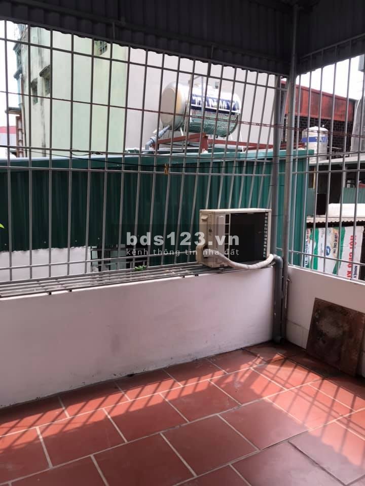 LÔ GÓC, ở ngay, nội thất VIP, gần hồ 3 mẫu, 33m2x4 tầng, 2.75 TỶ