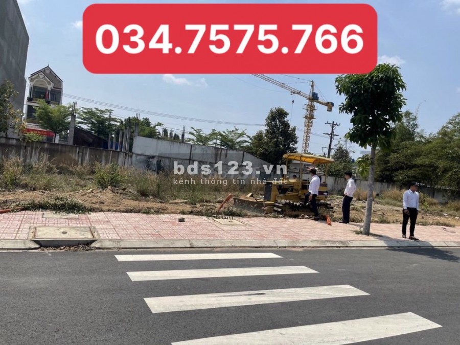 Đất phân lô MT 743. 65m2 (4x17) SHR giá đầu tư chỉ 1ty2