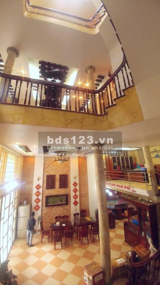 BIỆT THỰ PHỐ TRẦN VỸ CẦU GIẤY 77m2 x6T MẶT TIỀN 11m Ô CHỜ THANG MÁY KINH DOANH CỰC ĐỈNH