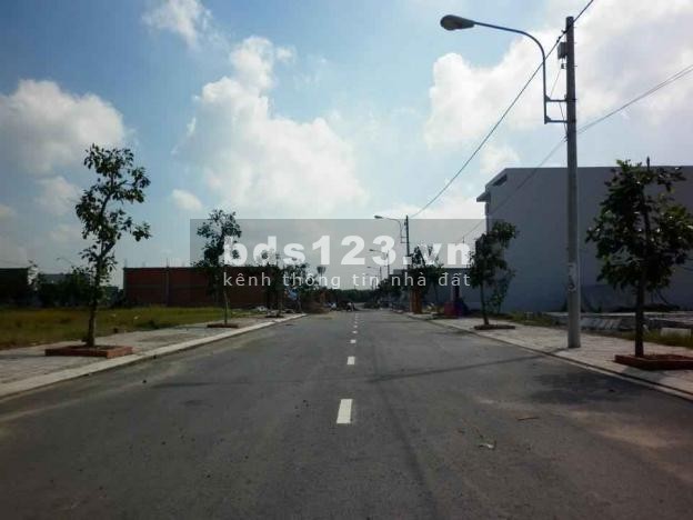 Đầu năm mua đất ngân hàng thanh lý giá tốt,có sổ hồng đầy đủ, gần Khu trung tâm Bình Tân