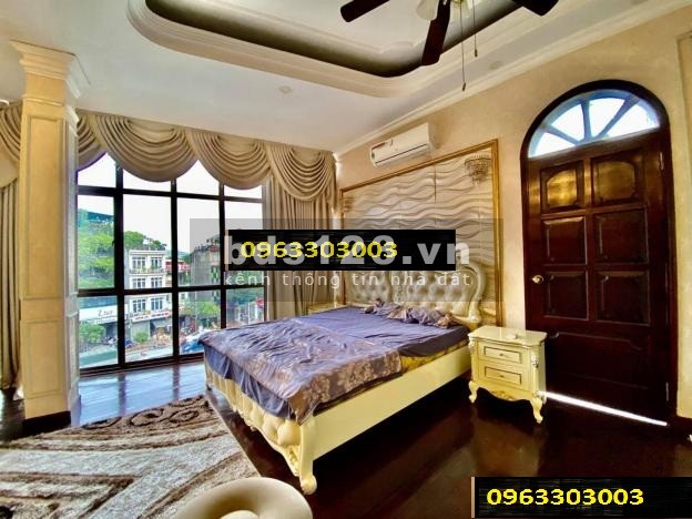 cần bán căn nhà. Mặt phố Kim Ngưu, vỉa hè rộng,mặt tiền 7m giá 18 tỷ.