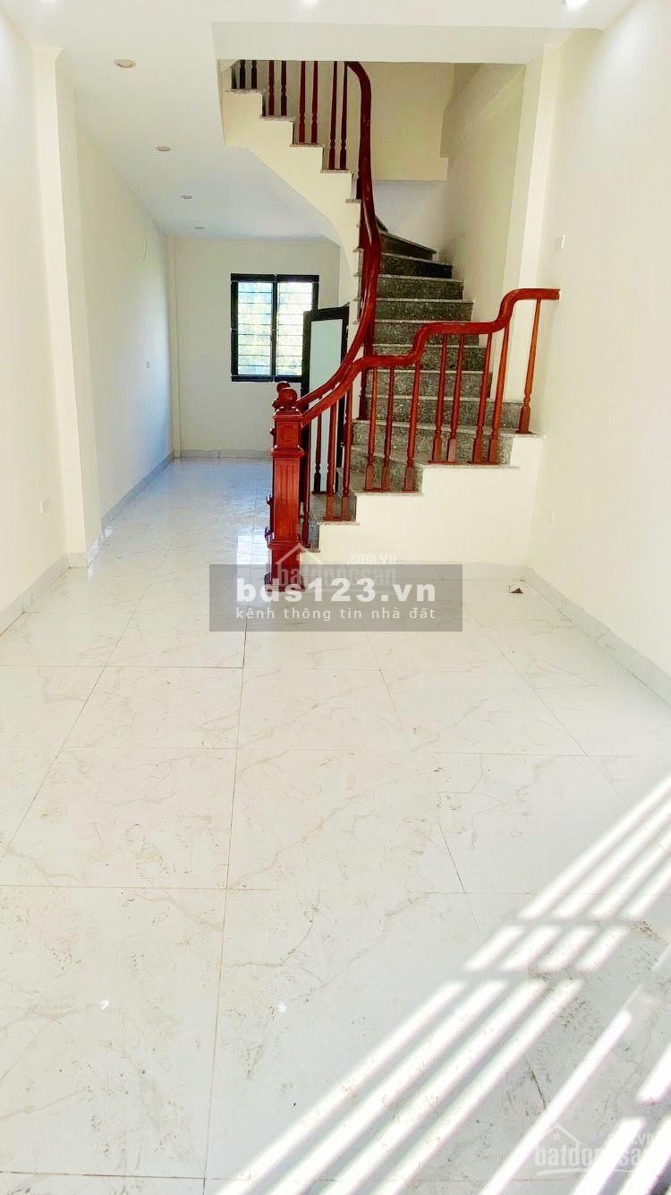 BÁN NHÀ Ô TÔ ĐỖ CÁCH 5 M GIÁ 1,3 TỶ MỚI XÂY CẠNH DƯƠNG NỘI, HÀ ĐÔNG