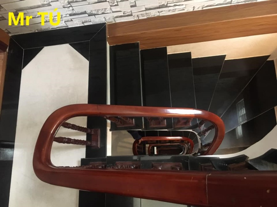 [2.75 Tỷ, SIÊU ĐẸP vs HIẾM] MINH KHAI 28M2, MT4-7 TẦNG, RẤT GẦN PHỐ, THOÁNG ĐẸP VÔ CÙNG