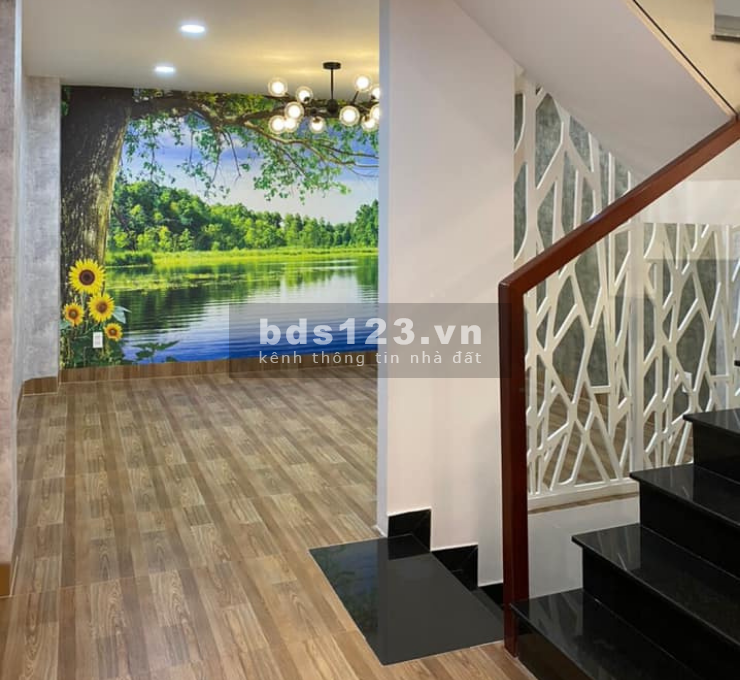 Nhà mặt tiền 5 tầng ngay ngã tư phường 6, Gò Vấp diện tích 250m2 giá 7,8 tỷ TL.