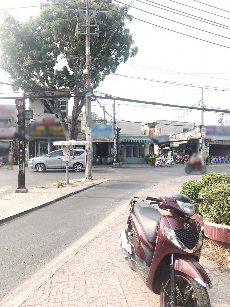 Nhà cấp 4 căn góc mặt tiền kinh doanh Phạm Thế Hiển P3 Q8