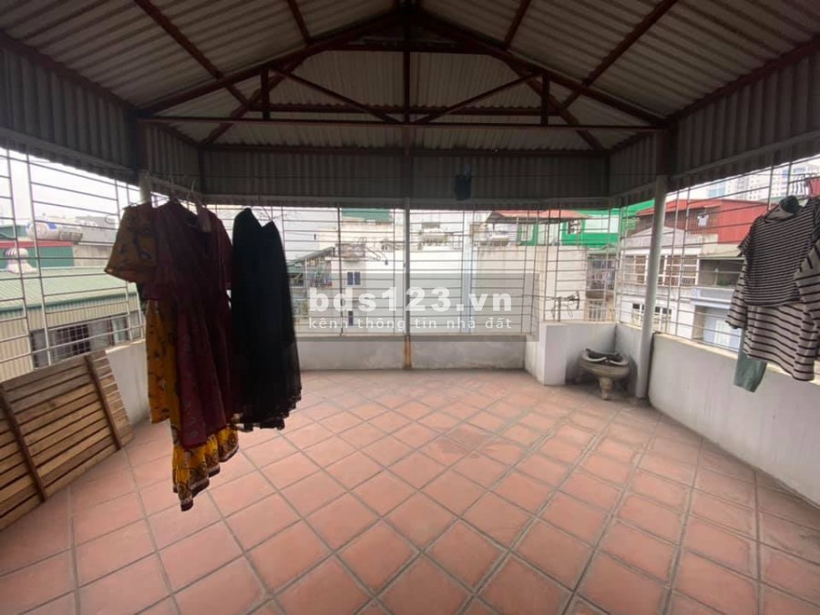 BÁN NHÀ XÃ ĐÀN 36M2 X 6T, LÔ GÓC 3 MẶT THOÁNG, ÔTÔ ĐỖ CỬA, CHỈ 5.4 TỶ.