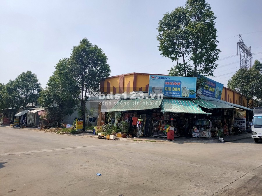 Đất MT Chợ 487m2 Thổ cư Nằm Trong Khu Đô Thị Mới