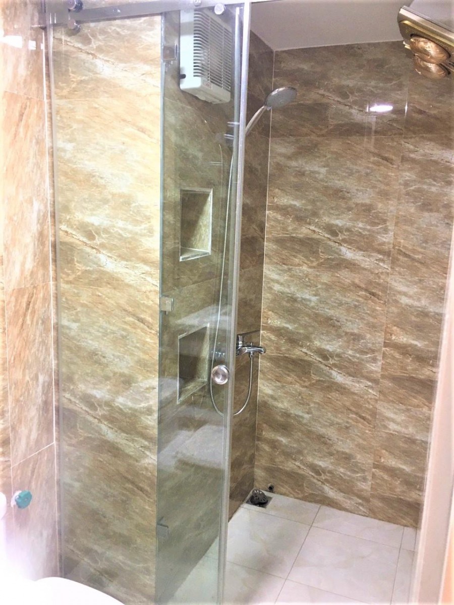 PHÂN LÔ VỈA HÈ KINH DOANH KHỦNG TÀI CHÍNH VỪA TIỀN HIẾM
