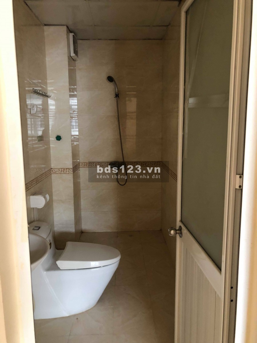 Cần bán nhà phố Định Công , quận Hoàng Mai , 36m2 , ngõ rộng , chỉ 3tỷ5 .