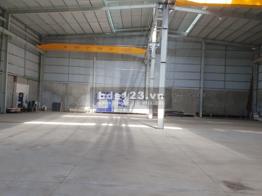 Cho thuê kho xưởng 1600m2- 2500m2 MT QL 1A- Linh Trung- Q. Thủ Đức