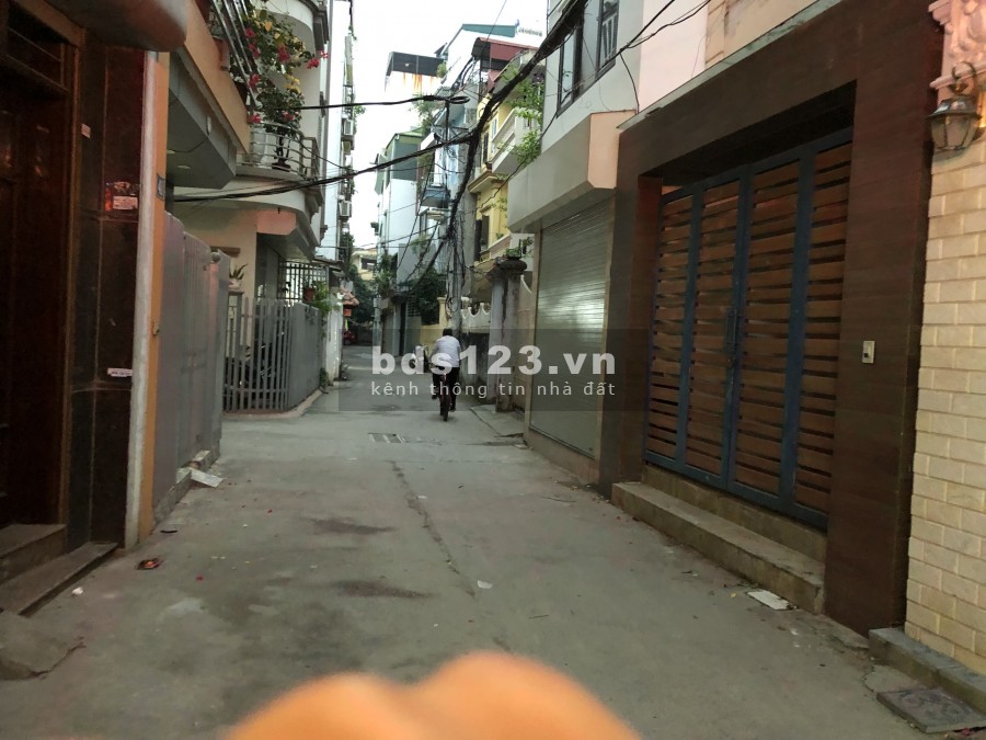 Bán nhà đẹp lô góc Ô Tô Tránh, KD ngay Mặt Phố Bồ Đề long Biên 45m x 4T, nhỉnh 4 tỷ.