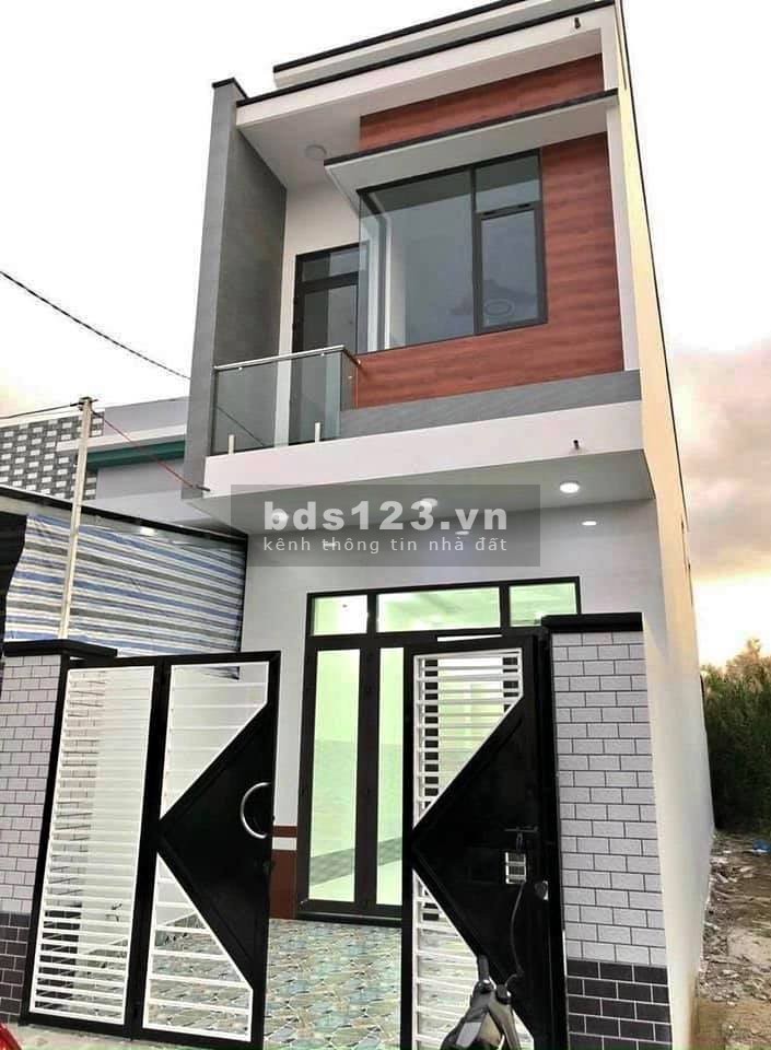 Bán Gấp Nhà Nguyên Căn 1 Trệt, 1 Lầu Đinh Đức Thiện 1 Tỷ 17 Shr, Cách Chợ Bình Chánh 3km