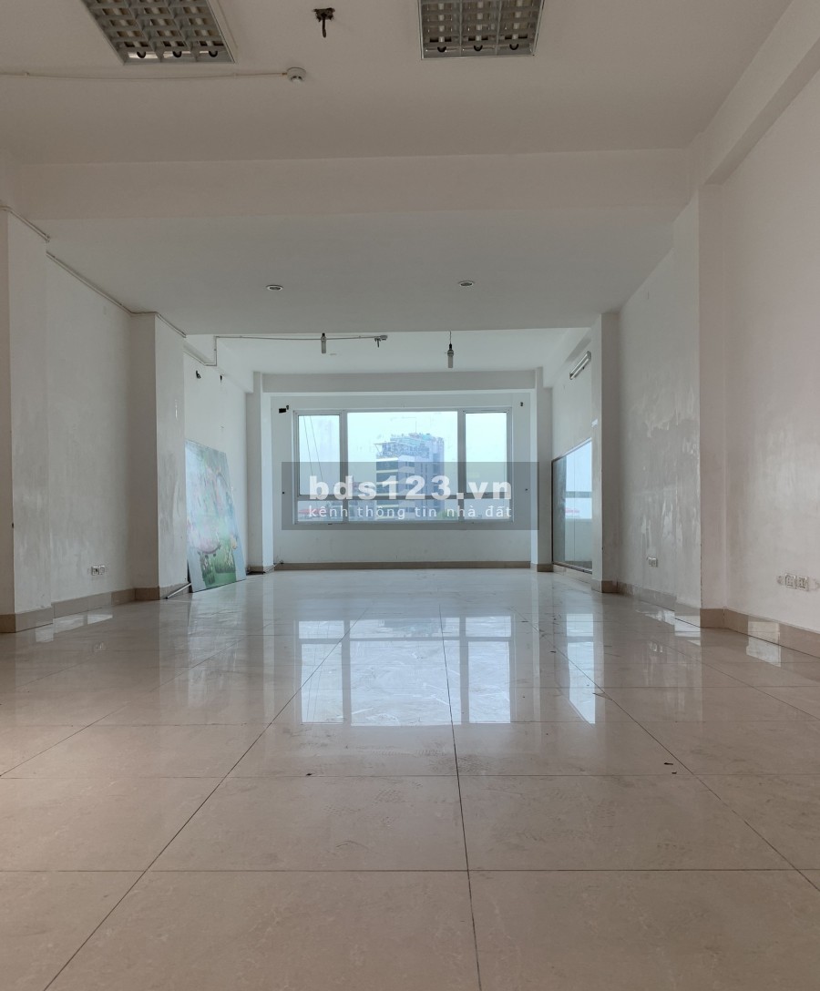 Cho thuê tòa văn phòng phố Trung Phụng ngã tư Xã Đàn Đống Đa Hà Nội diện tích mỗi sàn 60 m2 x 7 tầng