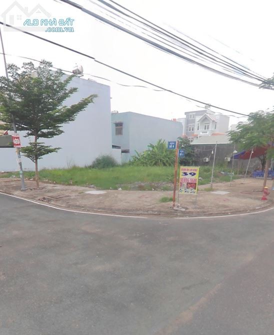 Bán gấp đất Quận 6, sổ hồng riêng, sang tên ngay trong ngày