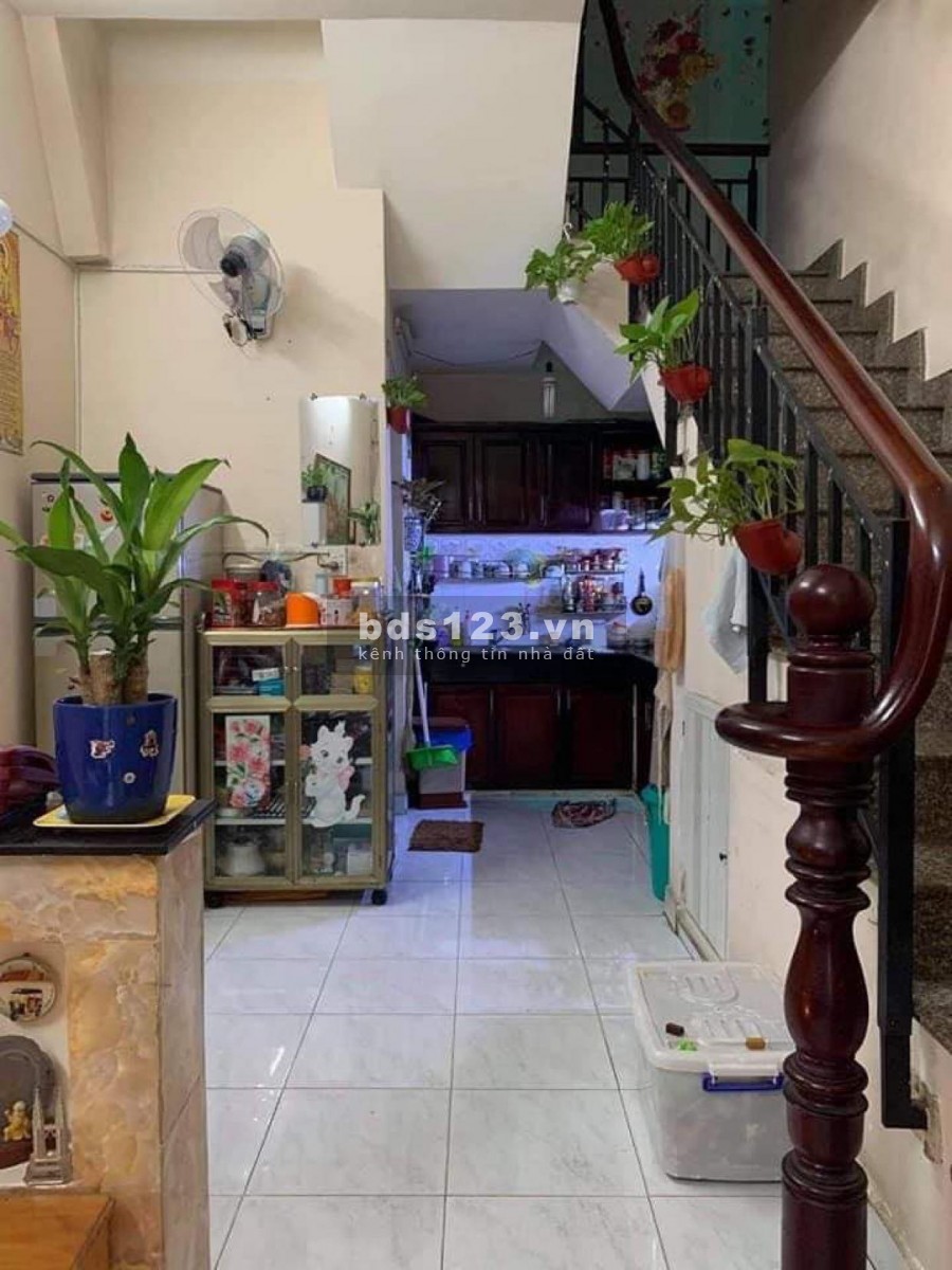 Bán nhà Quận 3 Giá 8Tỷ4 Đường Nguyễn Thiện Thuật Phường 2 Quận 3