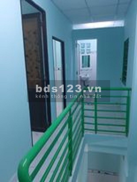 Ngộp Bank bán ngay nhà Nguyễn Thần Hiến chỉ 2.8 tỷ 31m2 lô góc nở hậu 0931392801 Diễm Nhà Thổ Cư
