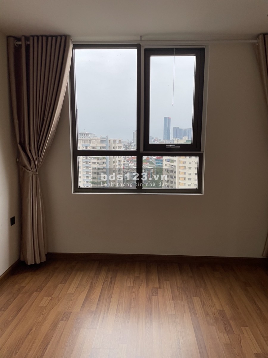 Căn hộ cho thuê để ở hoặc spa Dự án Home City đường Trung Kính, 70m2 2pn giá 10.5tr. LH: 0932477586