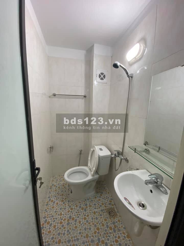 MẶT NGÕ THÔNG KINH DOANH NHỎ 50M RA Ô TÔ TRÁNH