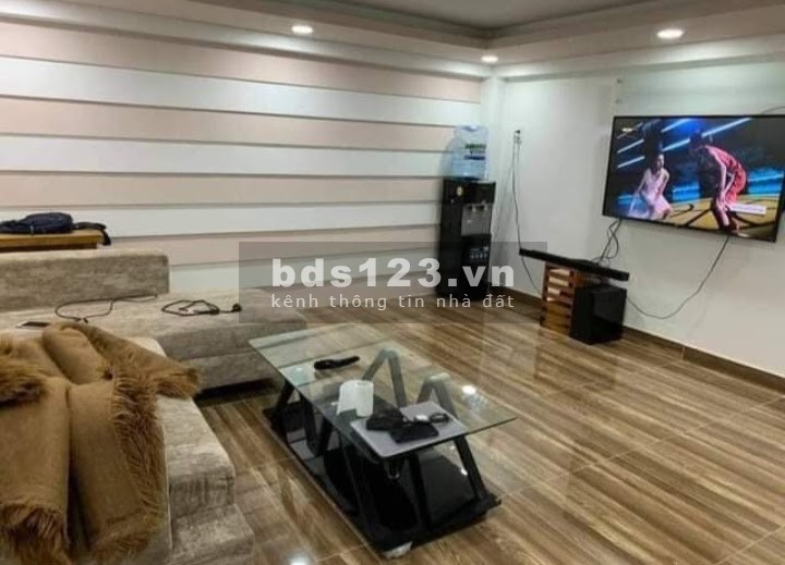 Bán nhà đường Quảng Hiền, 68m2, 2 tầng 3.55mx19.5m 3.5 tỷ, P11 Tân Bình