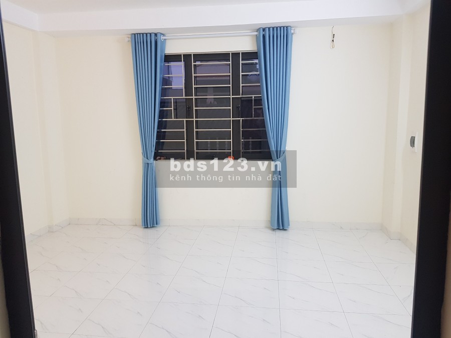 BÁN NHÀ NGỌC THỤY 31M x 4 TẦNG 15M RA ĐƯỜNG Ô TÔ, GẦN CÔNG VIÊN NGỌC THỤY