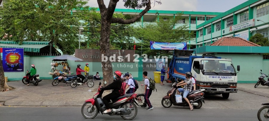 Bán nhà Phú Thọ Hòa Quận Tân Phú, 2 tấm, 40m2, chỉ 3.35 tỷ.