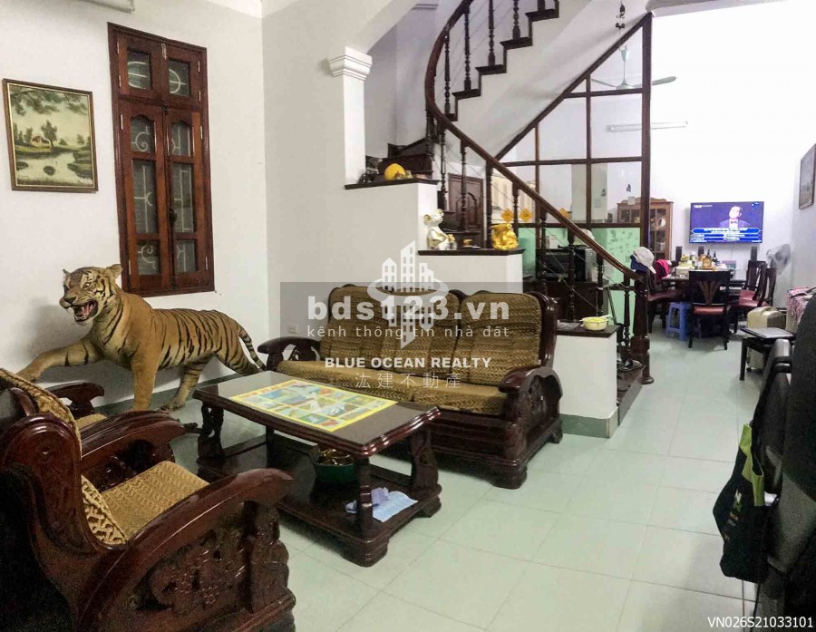 Cần bán gấp nhà 2 mặt thoáng ngay Trần Duy Hưng