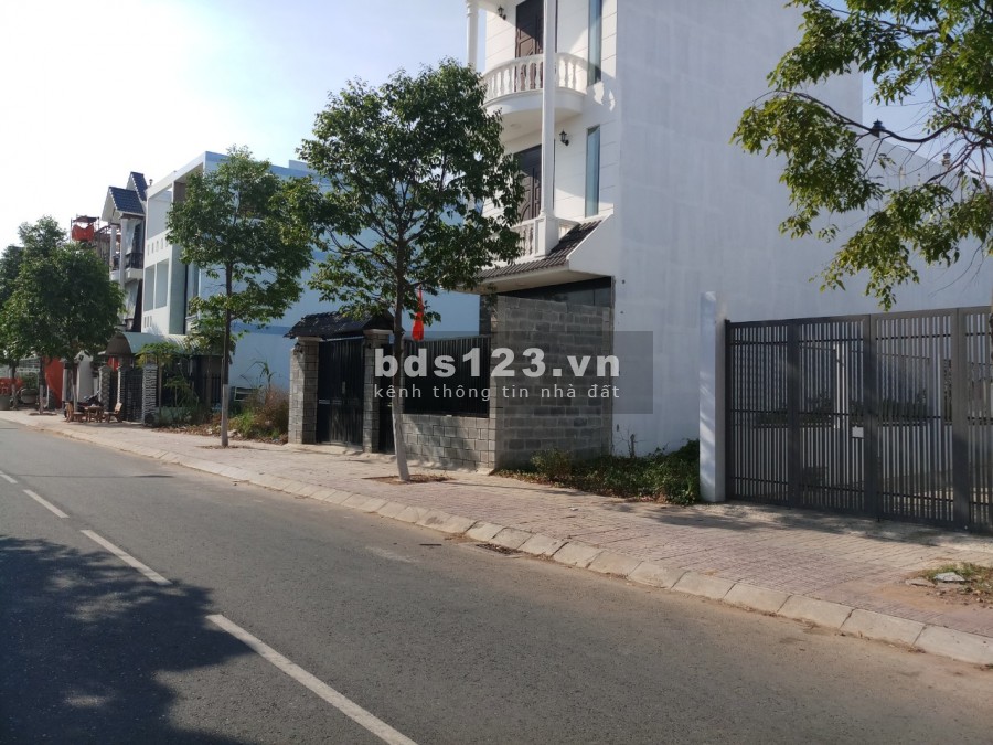 Thông báo thanh lý đất nền giá rẻ khu Bình Chánh, gần khu Tên Lửa, pháp lý đầy đủ