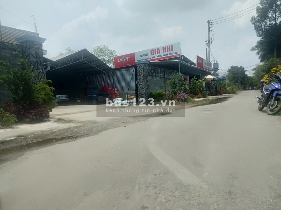 14X20m đất thổ cư mặt tiền đường Hồ Thị Bưng, Tân Thạnh Tây