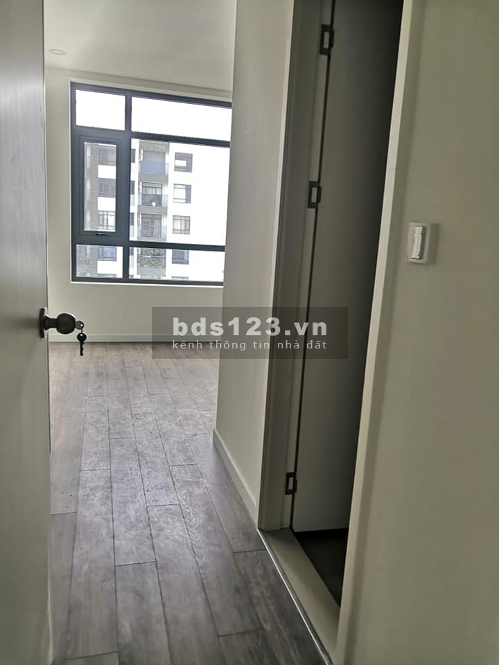 Bán 2PN/2WC lầu 17 central premium Quận 8 view hồ bơi 3,299 tỷ, sổ hồng riêng, bàn giao y hình mới 100%.LH 0938839926 gặp Chị Thúy xem nhà.