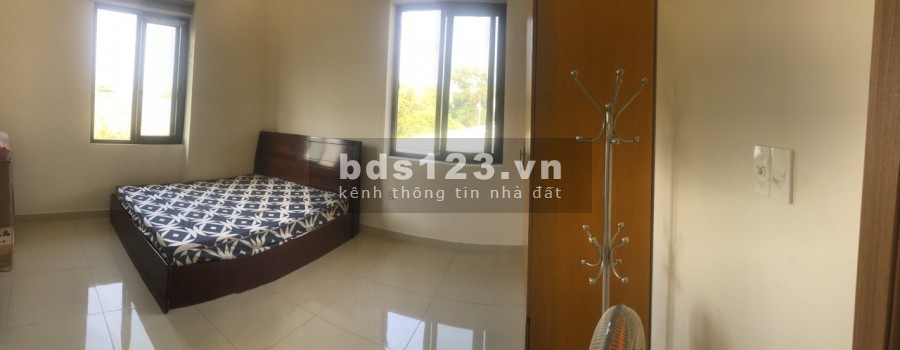 Biệt thự KDC BÁCH KHOA, 1 trệt 1 lầu 430m2, full nội thất, có sân rộng-vườn-gara oto