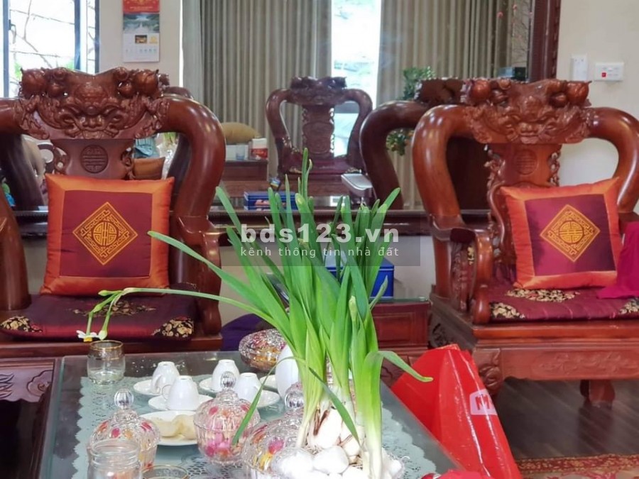 Bán Nhà Nguyễn Trãi 51m Mặt Tiền Rộng Giá Hạt Rẻ.”O989949O36”