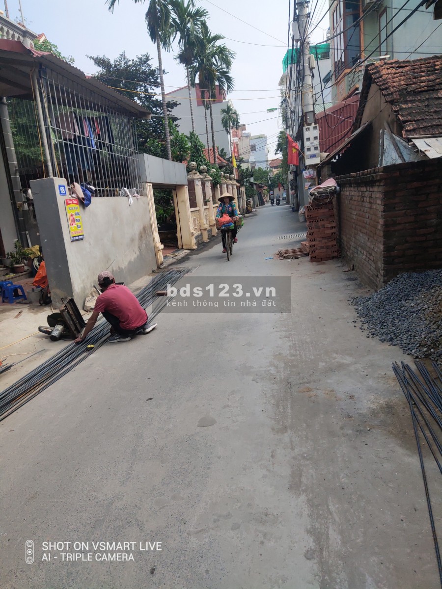 Cần Bán Đất tổ 12 Đồng Mai Hà Đông ô tô đỗ cửa.