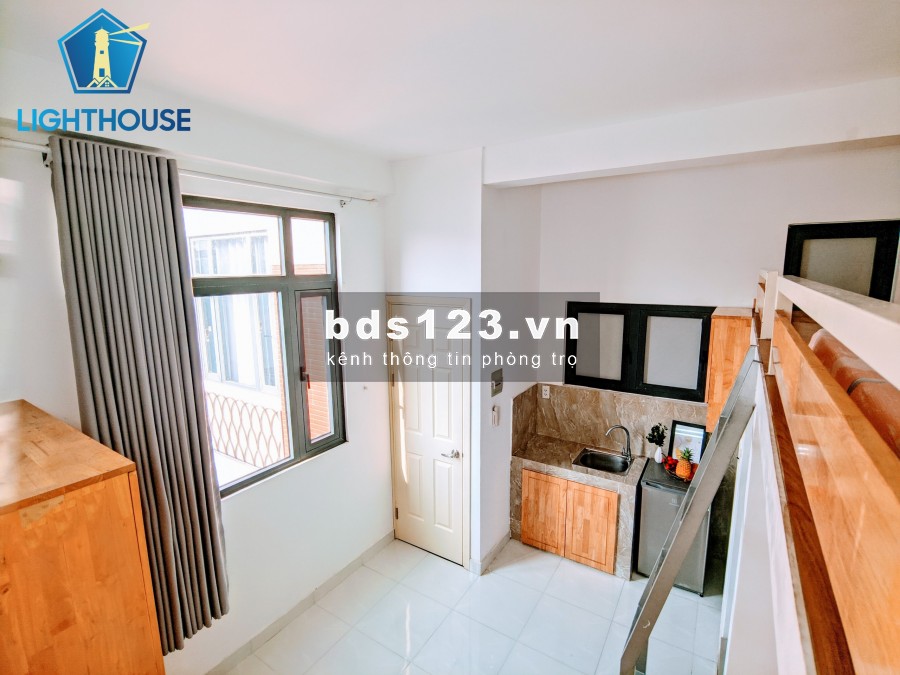 Phòng gác lửng gần ĐH Văn Lang CS3, full nội thất, bảo vệ