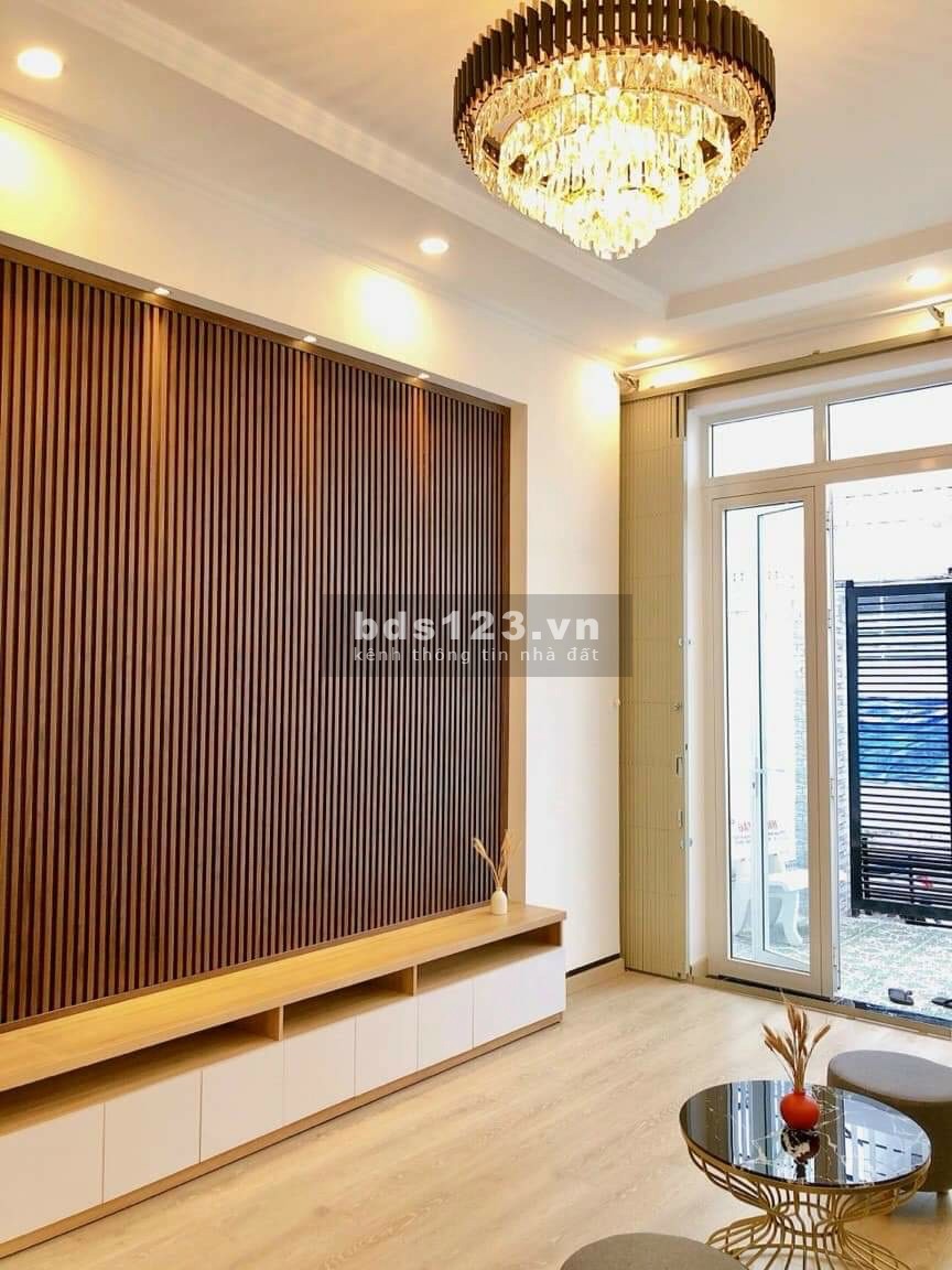 Chính Chủ, Cần Bán Gấp Nhà Sổ Hồng Riêng, 80m2, 900TR.