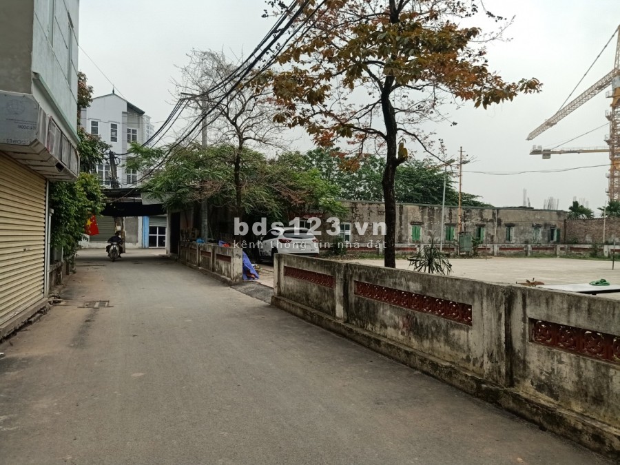 Nhà tự xây Phương Canh, Nam Từ Liêm 15m có bãi đỗ ô tô, 32M 4 Tầng 2,2 tỷ