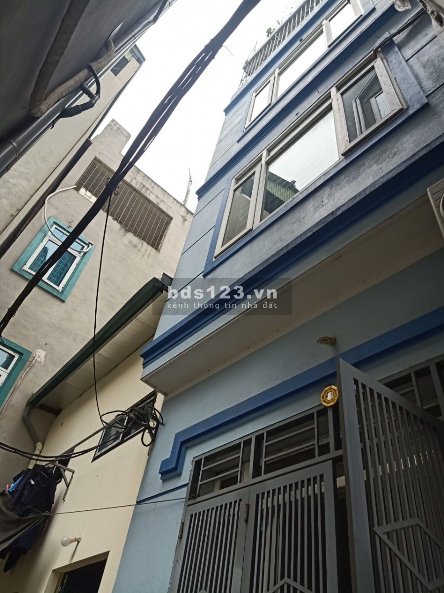 Nhà tự xây Phương Canh, Nam Từ Liêm 15m có bãi đỗ ô tô, 32M 4 Tầng 2,2 tỷ