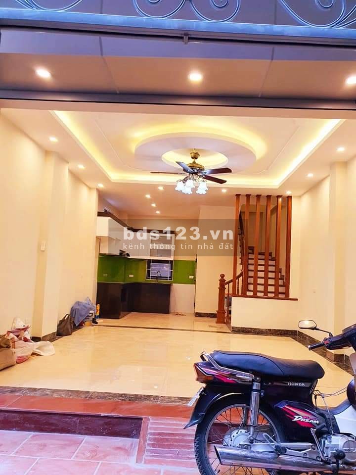 SIÊU PHẨM LÔ GÓC NGỌC THỤY, 40 M2 x 5 TẦNG, MT HƠN 5M, 99% NỘI THẤT, SỔ SIÊU NÉT, Ở NGAY