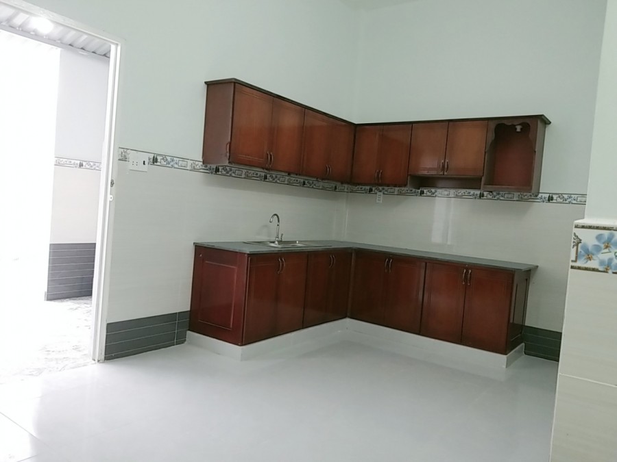 Nhà bán chính chủ trên đường Đinh Đức Thiện 4*18m,shr, giá 980Tr còn thương lượng